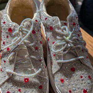 Betsey Johnson Sidny Silver Sparkle Shoes with Red Rhinestone Hearts Size 11 NEW